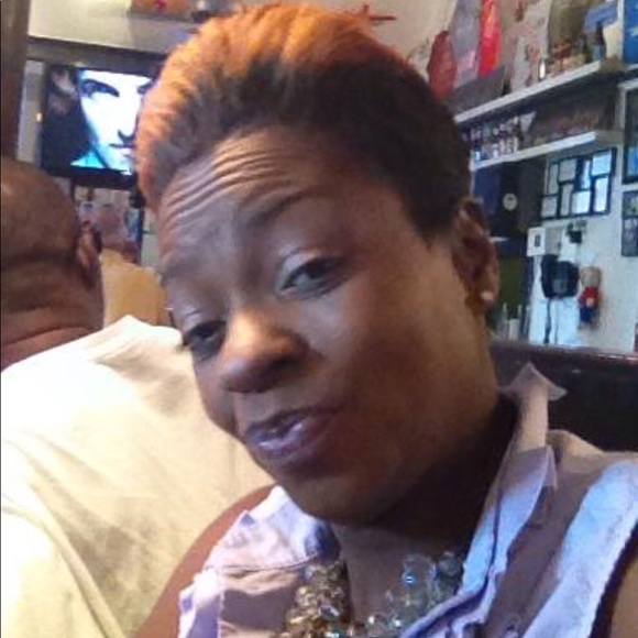 Meet Alilforever A Poshmark Ambassador - Picture 4 of 6